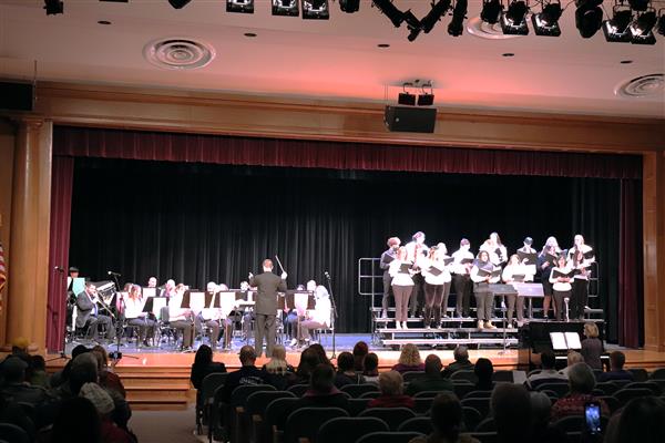  Chorus and band